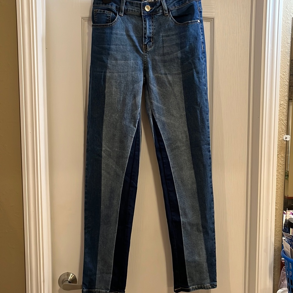 3 blue tone straight leg jeans 71% cotton 25% polyester